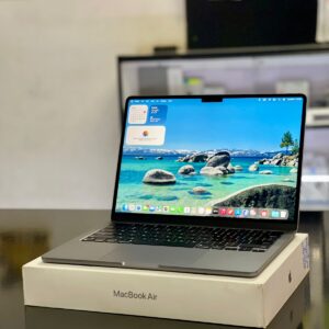 Macbook air m3 13.6 inch 8gb ram 256gb